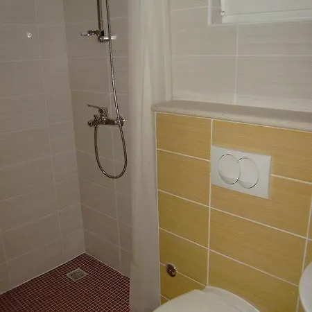 Kvesic Apartamento