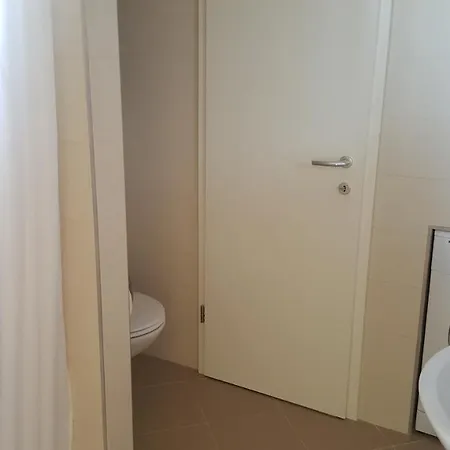 Kvesic * بريسبا