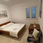 Kvesic Apartment