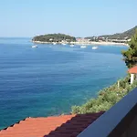 Apartment Kvesic *