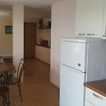 Kvesic Apartment *