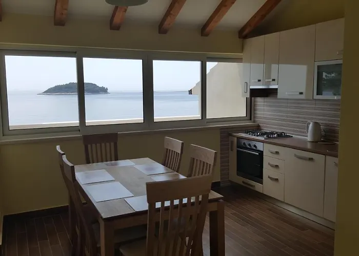 아파트 Kvesic 프리즈바